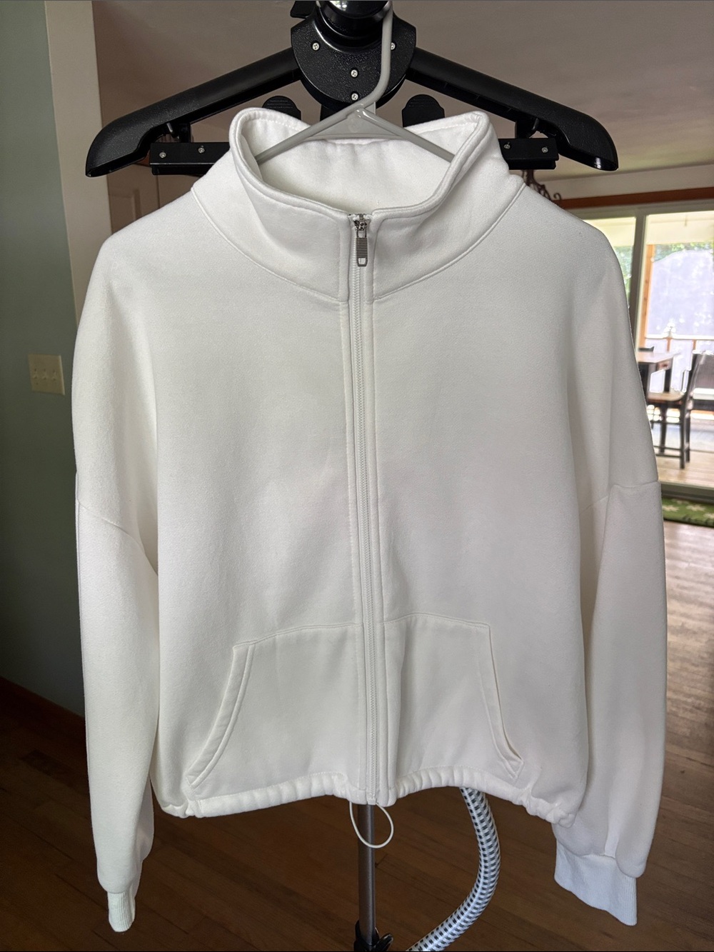 zeagoo White Funnel Neck Zip-Up Sweatshirt